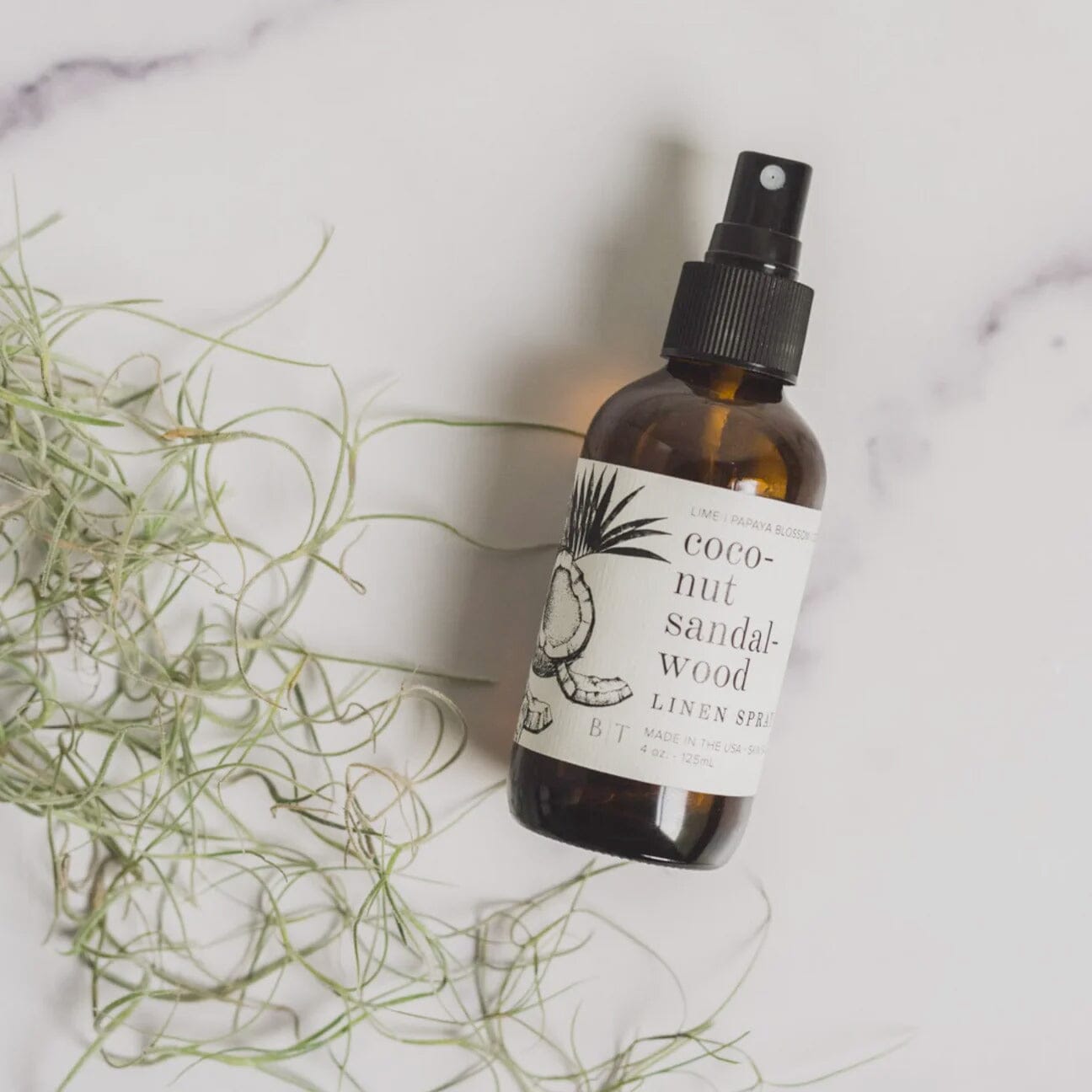 Broken Top Candle Company Botanical Collection Linen Spray Linen Spray Broken Top Candle Company
