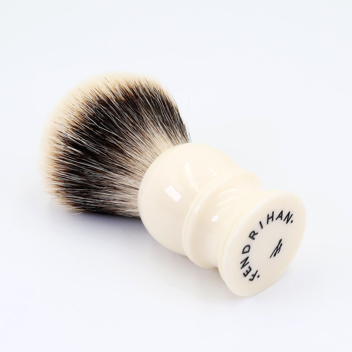 Fendrihan Classic Premium Silvertip Large Shaving Brush, Faux Horn Handle Badger Bristles Shaving Brush Fendrihan