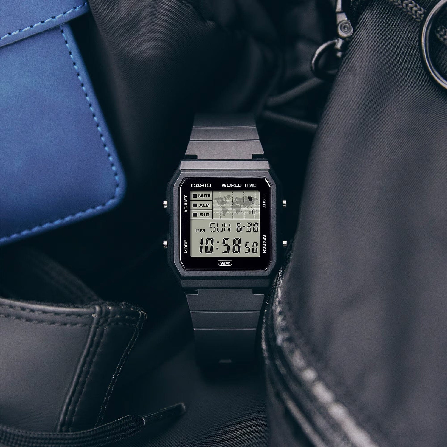 CASIO POP LF-30W World Map Digital Watch Watch Casio