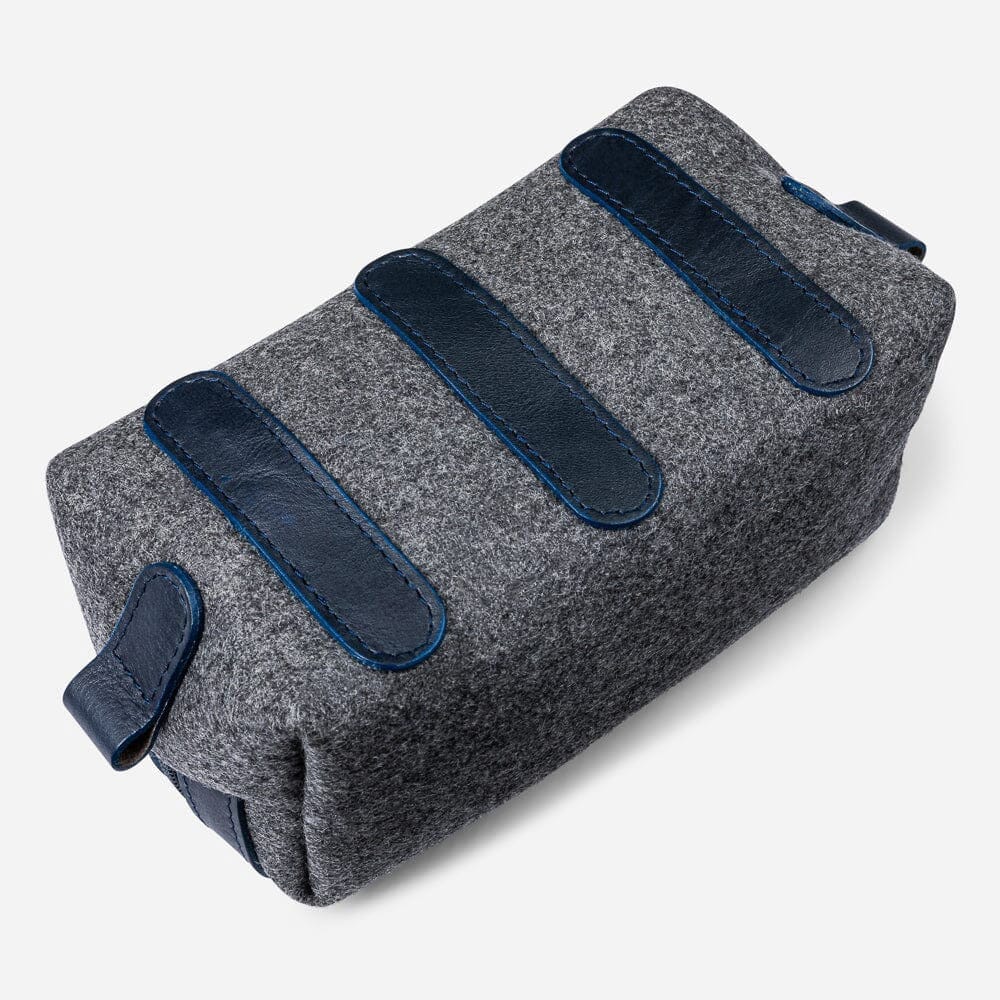 monte & coe Wool Travel Kit Toiletry Bag monte & coe