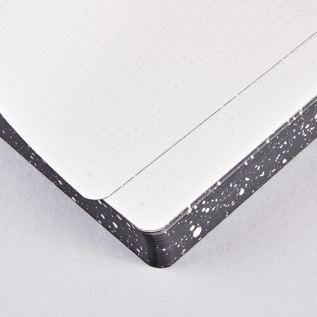 Nuuna Flexcover Graphic L Notebook Notebook Nuuna