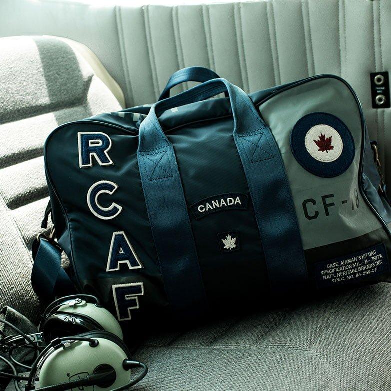 Red Canoe RCAF Small Kit Bag Travel Bag Red Canoe