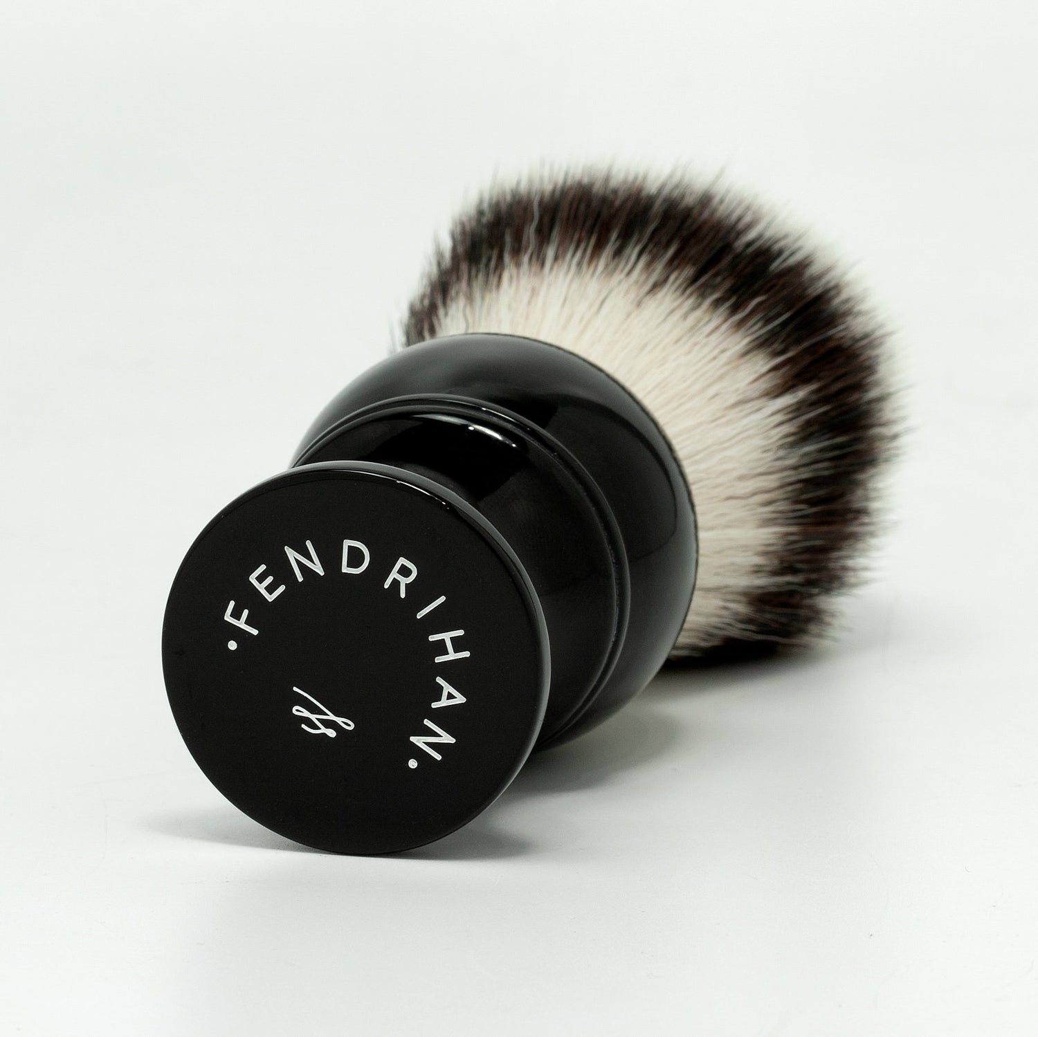 Fendrihan Two-Tone Wide Synthetic Shaving Brush, Resin Handle Shaving Brushes Fendrihan