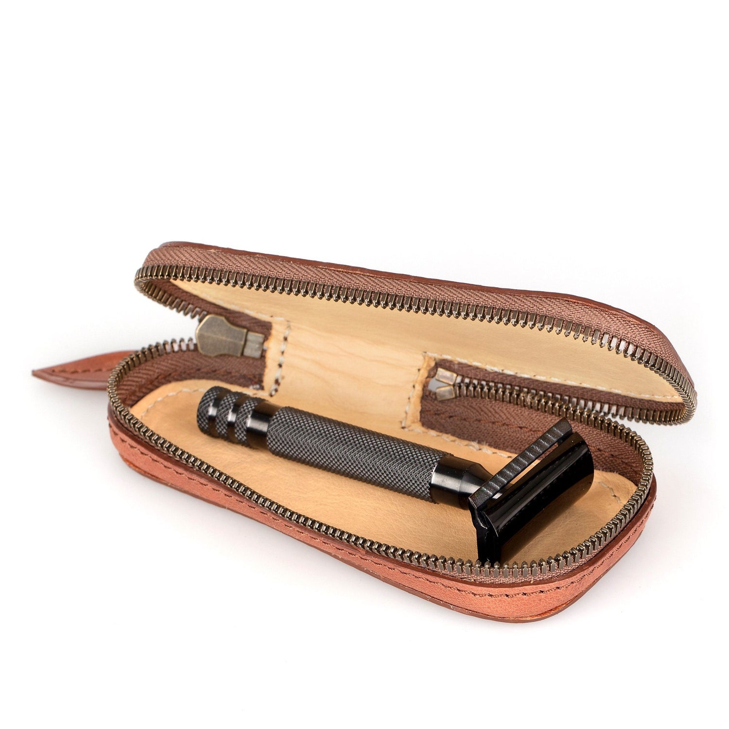Fendrihan Leather Zip Safety Razor Case by Ruitertassen and Fendrihan Stainless Steel Razor, Save $10 Razor Case Fendrihan