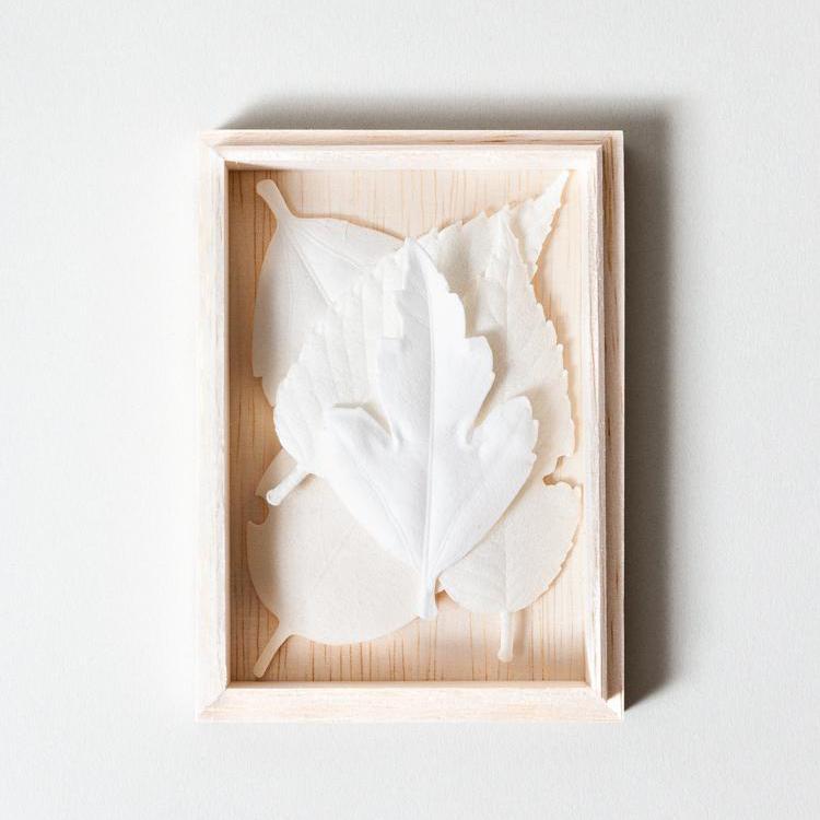 HA KO White Paper Incense, Wooden Box Set of 5 With Incense Mat Incense HA KO