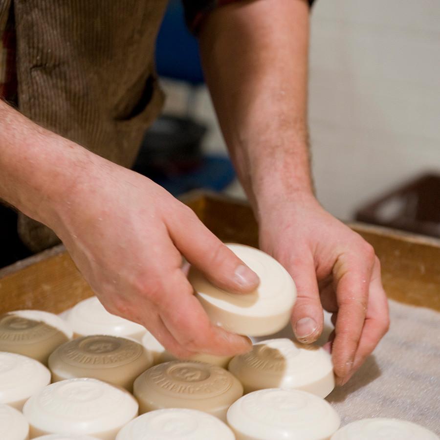 Klar's Shaving Soap in Tin, Sport Shaving Soap Klar Seifen