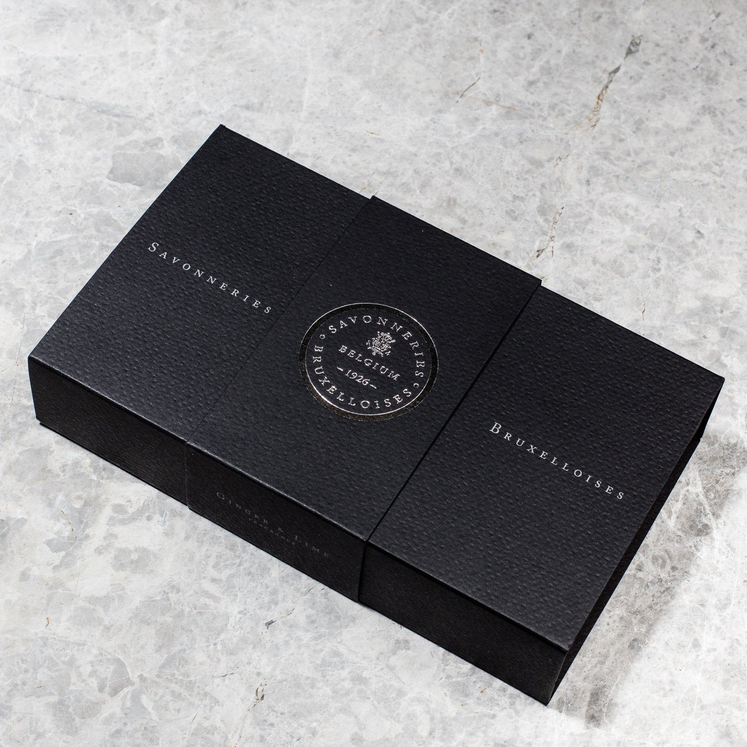 Savonneries Bruxelloises Exclusive Box, Black Roses Body Soap Savonneries Bruxelloises