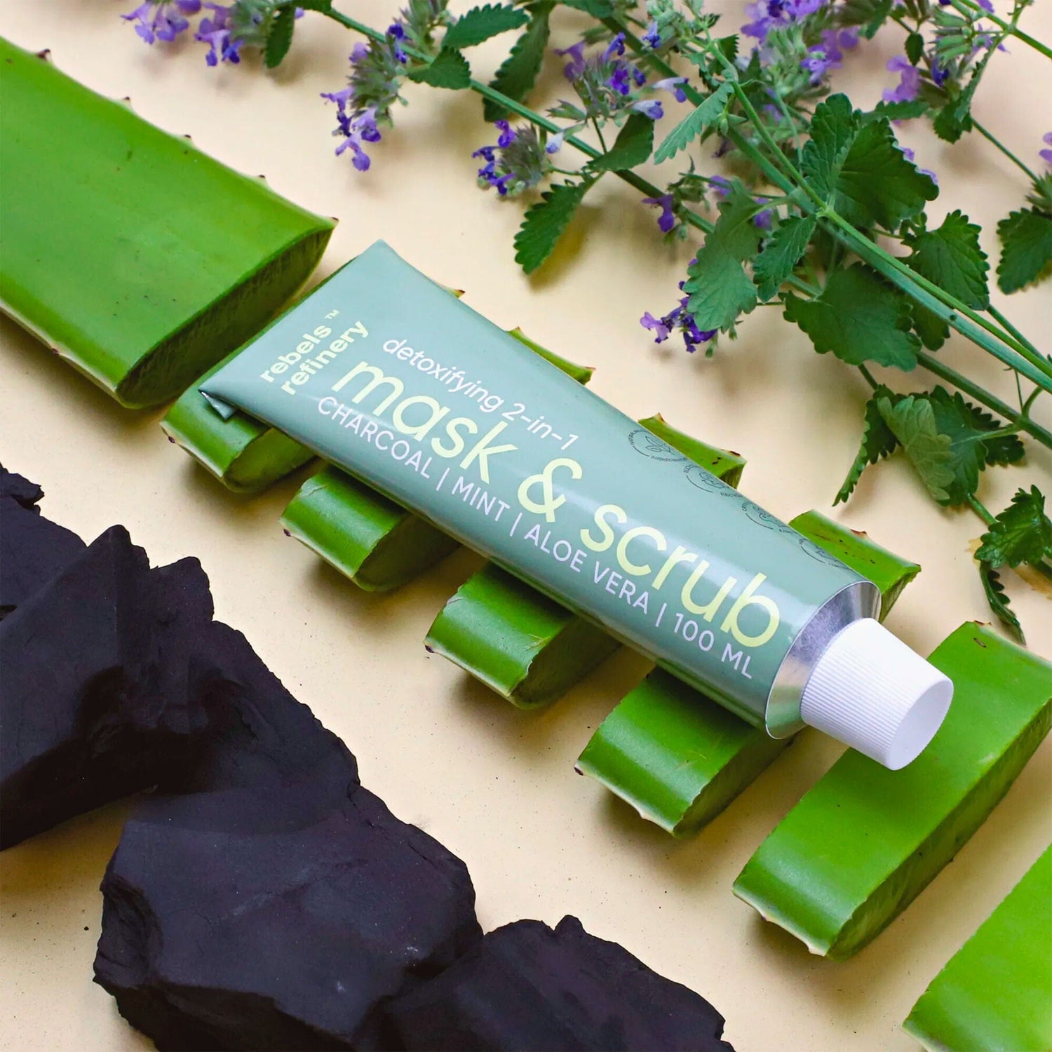 Rebels Refinery Detoxifying 2-in-1 Mask & Scrub Facial Care Rebels Refinery