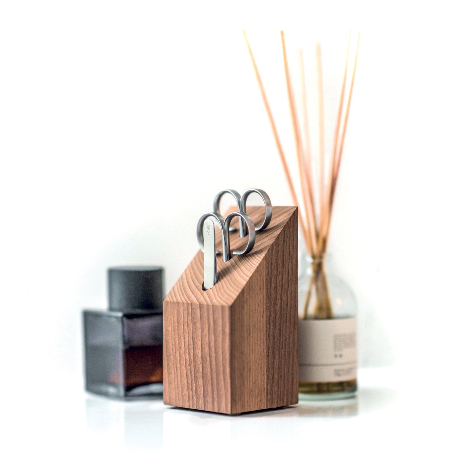 Renomed Professional CUBO Family Scissors Set Manicure Set Renomed