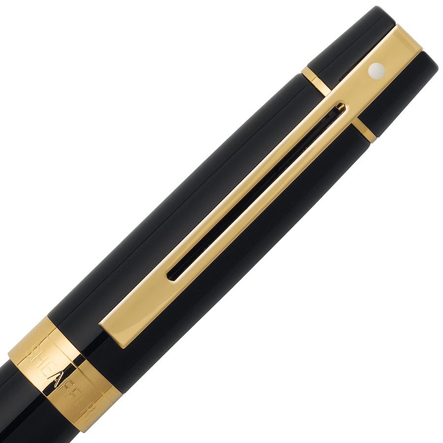 Sheaffer 300 Fountain Pen, Glossy Black with Gold Tone Trim Fountain Pen Sheaffer