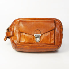 Campomaggi Leather Toiletry Bag with Front Pocket Toiletry Bag Campomaggi Cognac 
