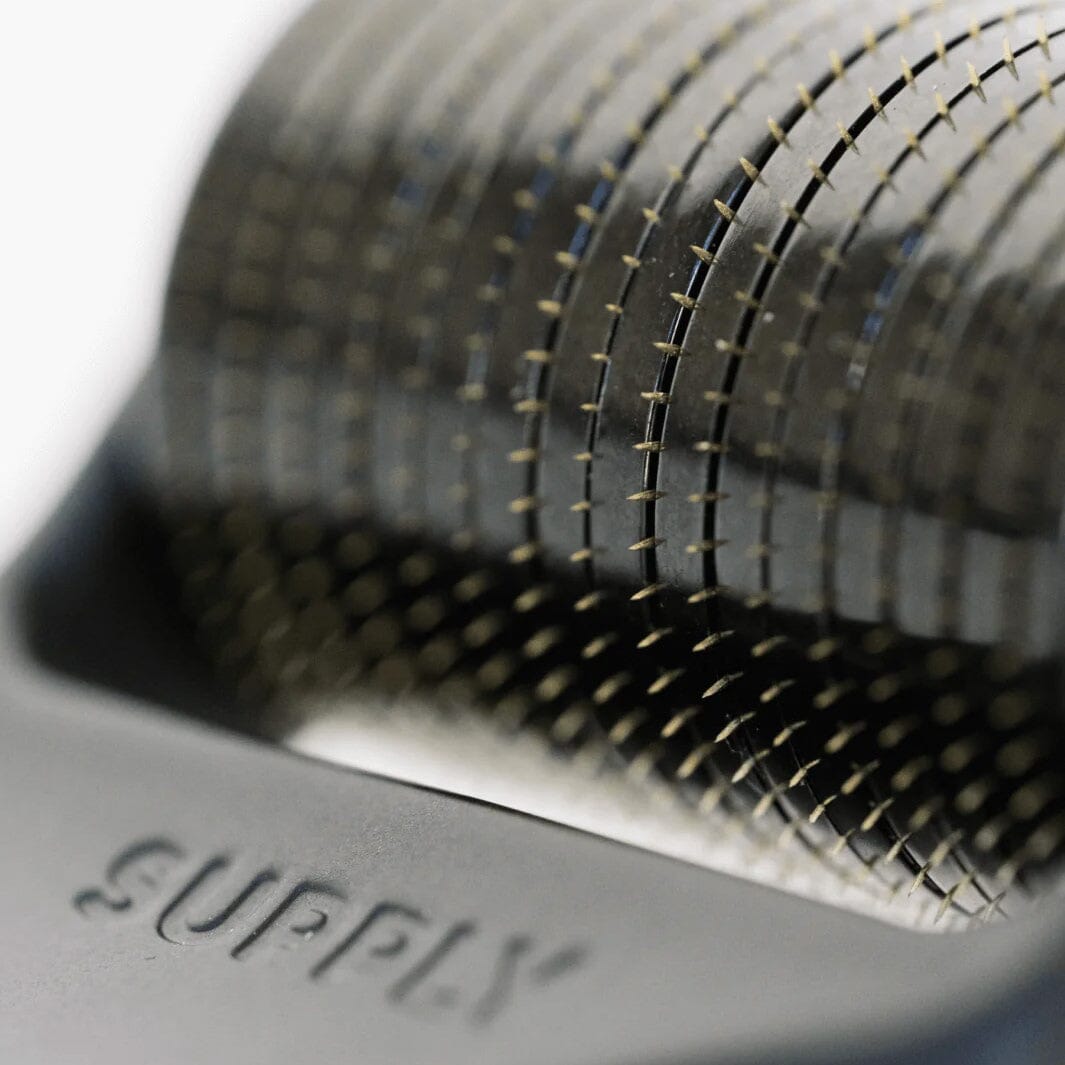 SUPPLY Activating Beard Roller Beard Comb SUPPLY 
