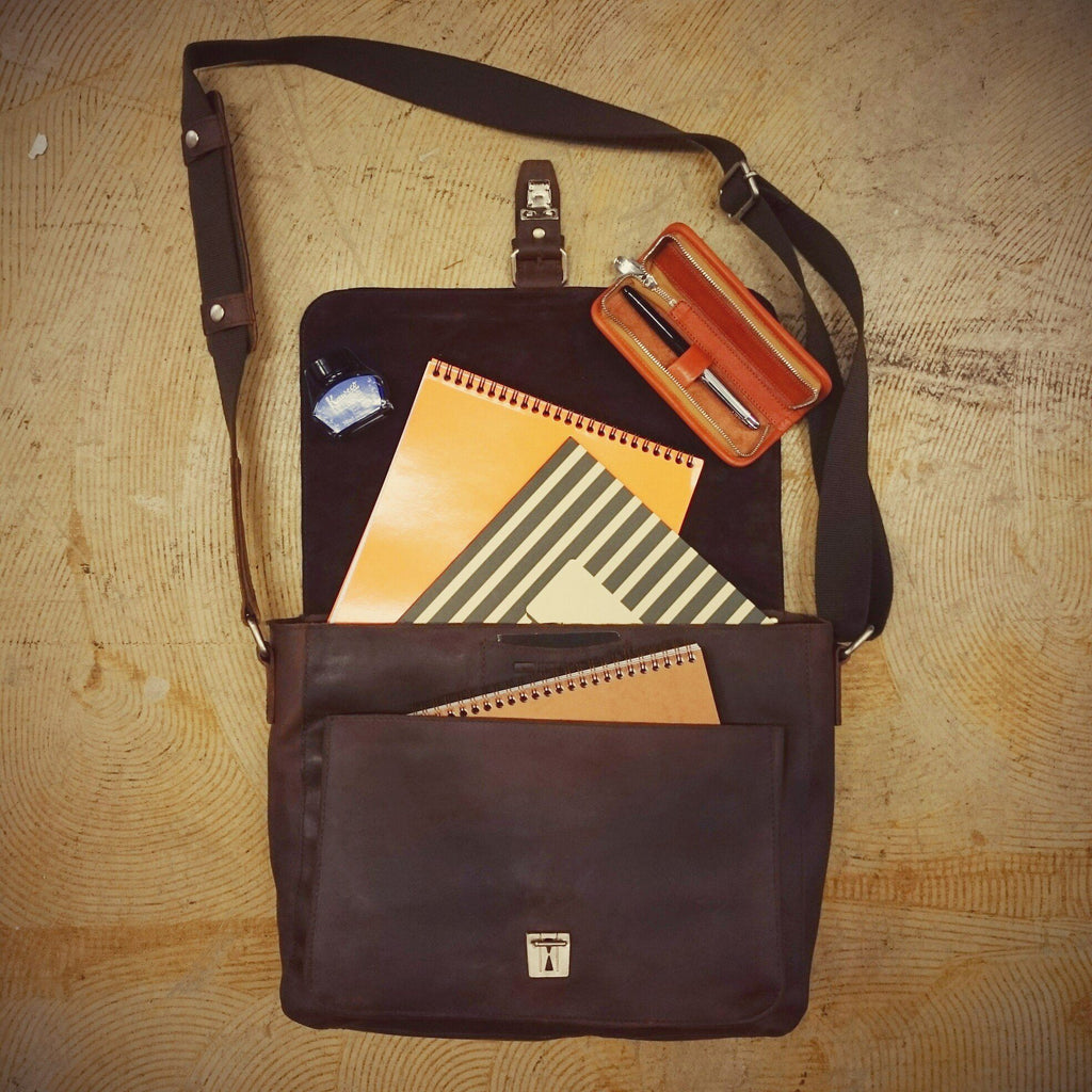 Leonhard Heyden Salisbury Leather Messenger Bag with 13" Laptop Compartment - Medium, Brown Leather Briefcase Leonhard Heyden 