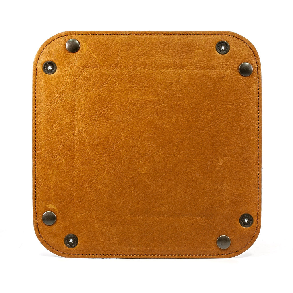 Manufactus Catch All Leather Tray Leather Tray Manufactus by Luca Natalizia 
